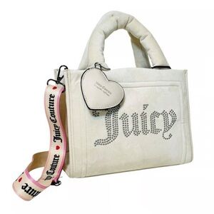 Juicy Couture Cream Tote extra spender Quilted Handle NWT